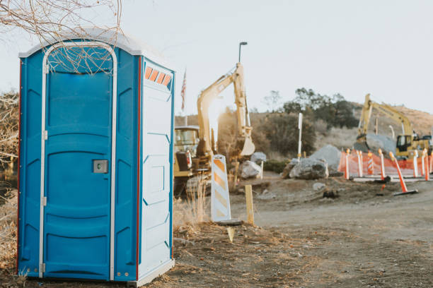 Best Handicap porta potty rental  in Roosevelt Gardens, FL
